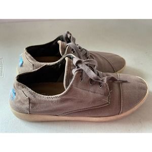 TOMS Skate Shoes (maybe size 7-8?)